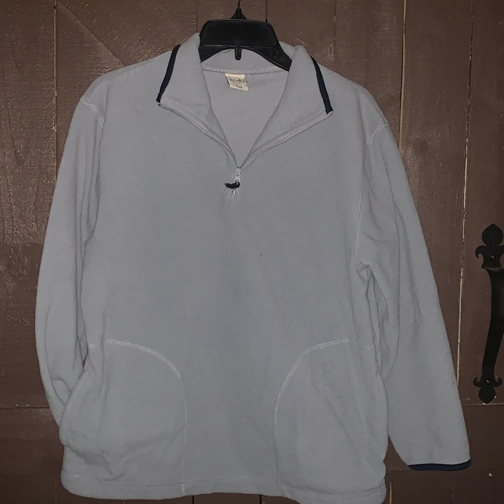 Old Navy- slightly used sweater